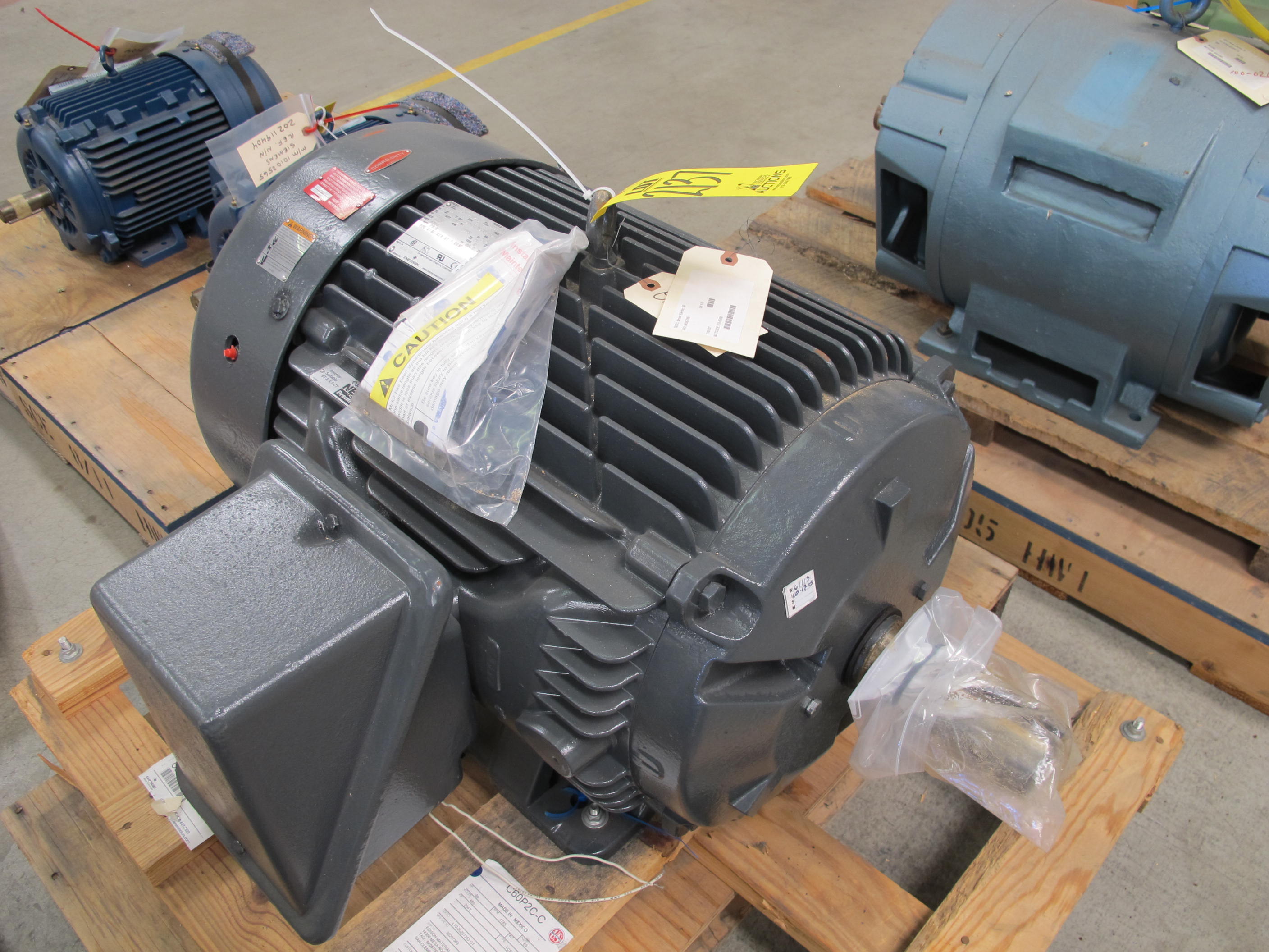 MOTOR, ELECTRIC TYPE, 60 HORSEPOWER, 460VAC, 3PH, 60HZ ELEC RATING, 1785 RPM, 364T FRAME, 70 AMPS, TEFC ENCLOSURE, CONT DUTY, 1.15 SERVICE FACTOR. INSULATION CLASS F, 40 DEG C AMBIENT, NEMA DESIGN B, NEMA CODE F. 60 WATTS, 120 VAC SPACE HEATER, PART # AU84 (W-44) LOADING & HANDLING FEE $15-